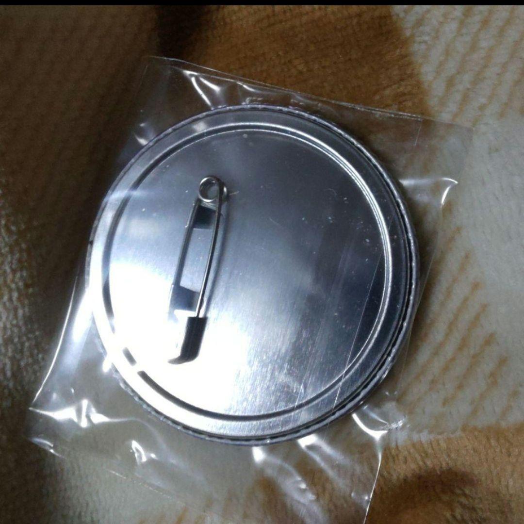 御影玲王　プリンセスカフェ　ブルーロック　ブルロ　缶バッジ　制服　レオ