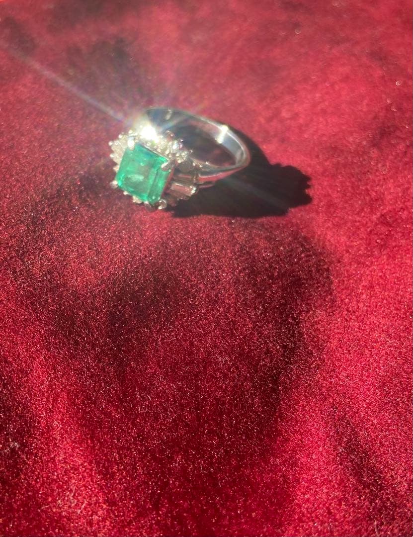 エメラルド1.82ct &ダイヤモンド 0.45ctリング