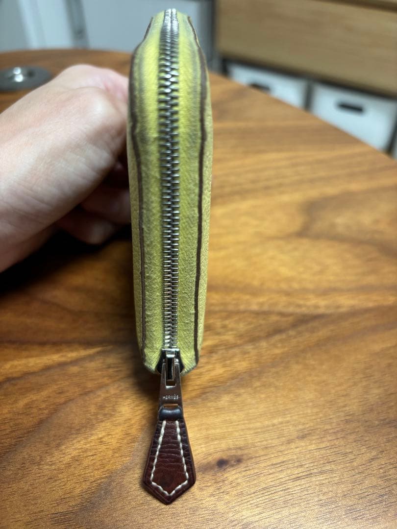 エルメス アザップ シルクイン コンパクト　赤道直下