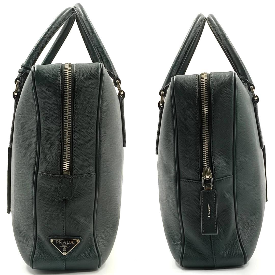 希少色 美品✨️プラダ　サフィアーノレザー　ビジネスバッグ　三角ロゴ　深緑