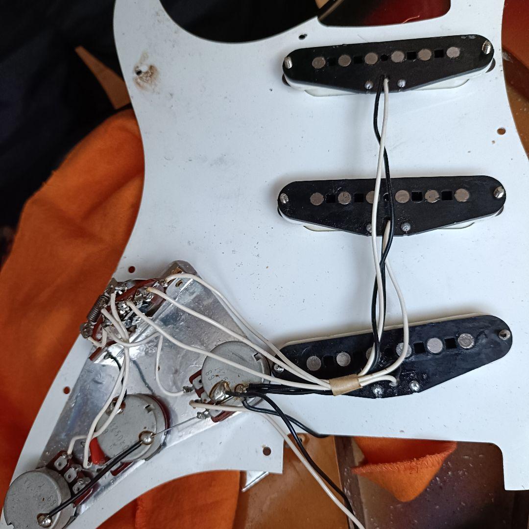 Fender Japan ST62-55 Eシリアル 1986年製