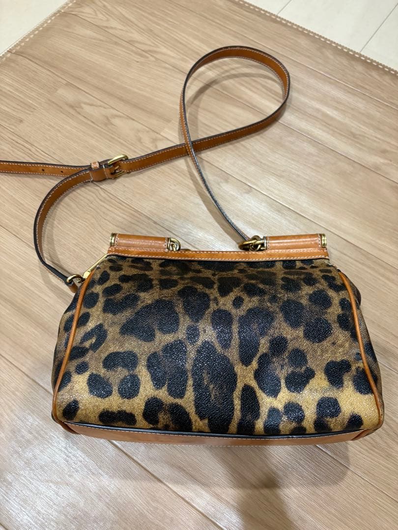 Dolce & Gabbana ヒョウ柄ショルダーバッグ