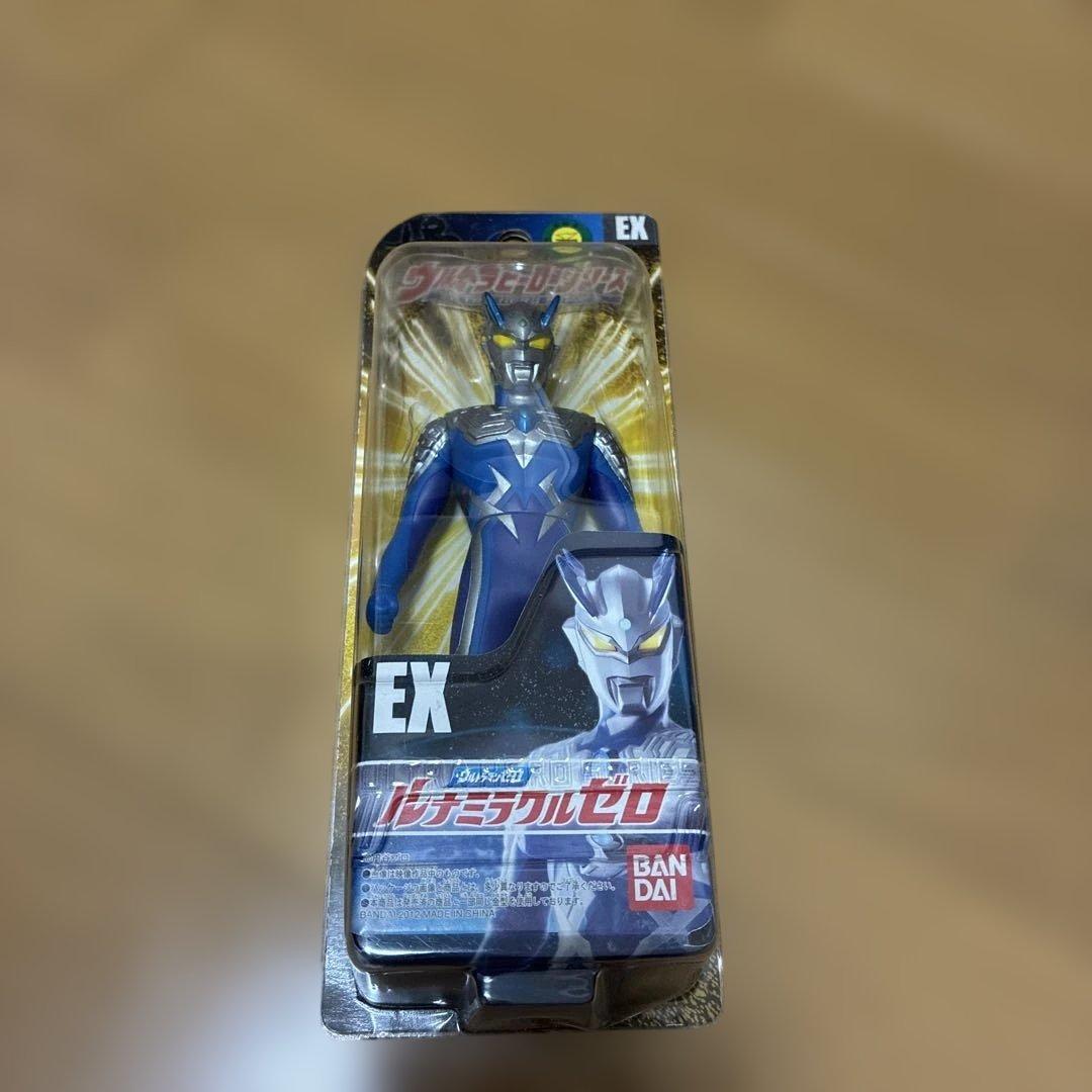 ウルトラマンルナミラクルゼロ EX フィギュア BANDAI