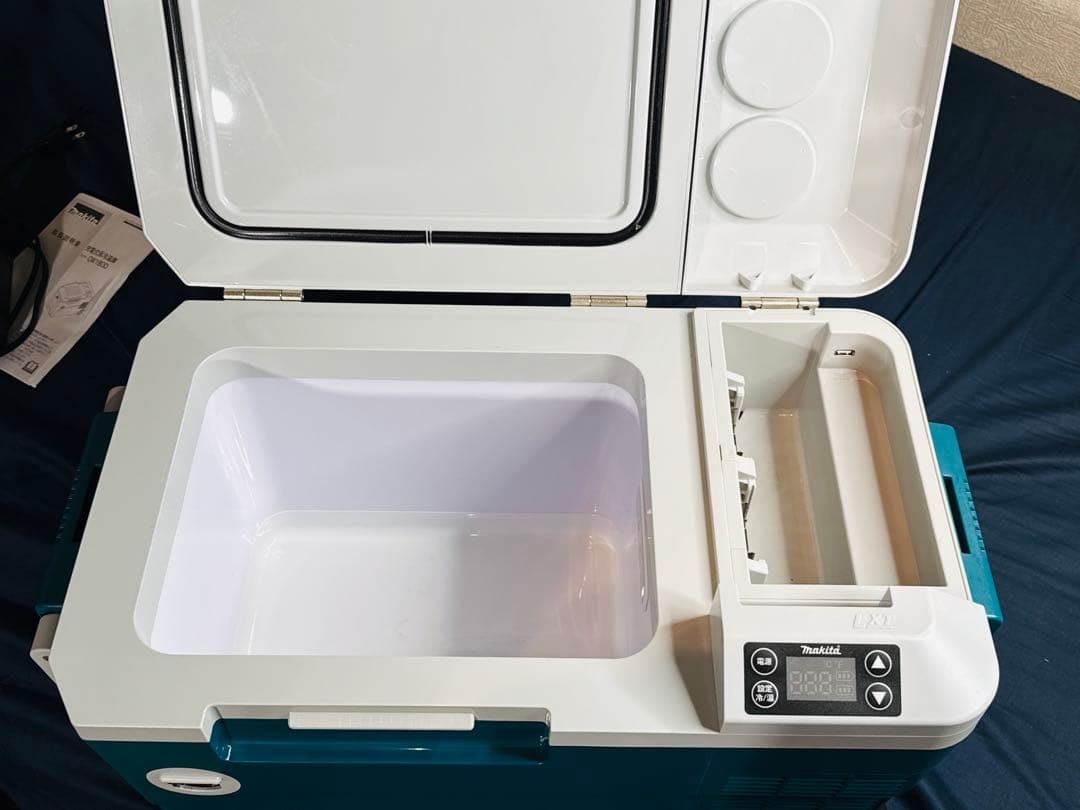 マキタ CW180DZ 充電式・AC式・12V式保冷温庫