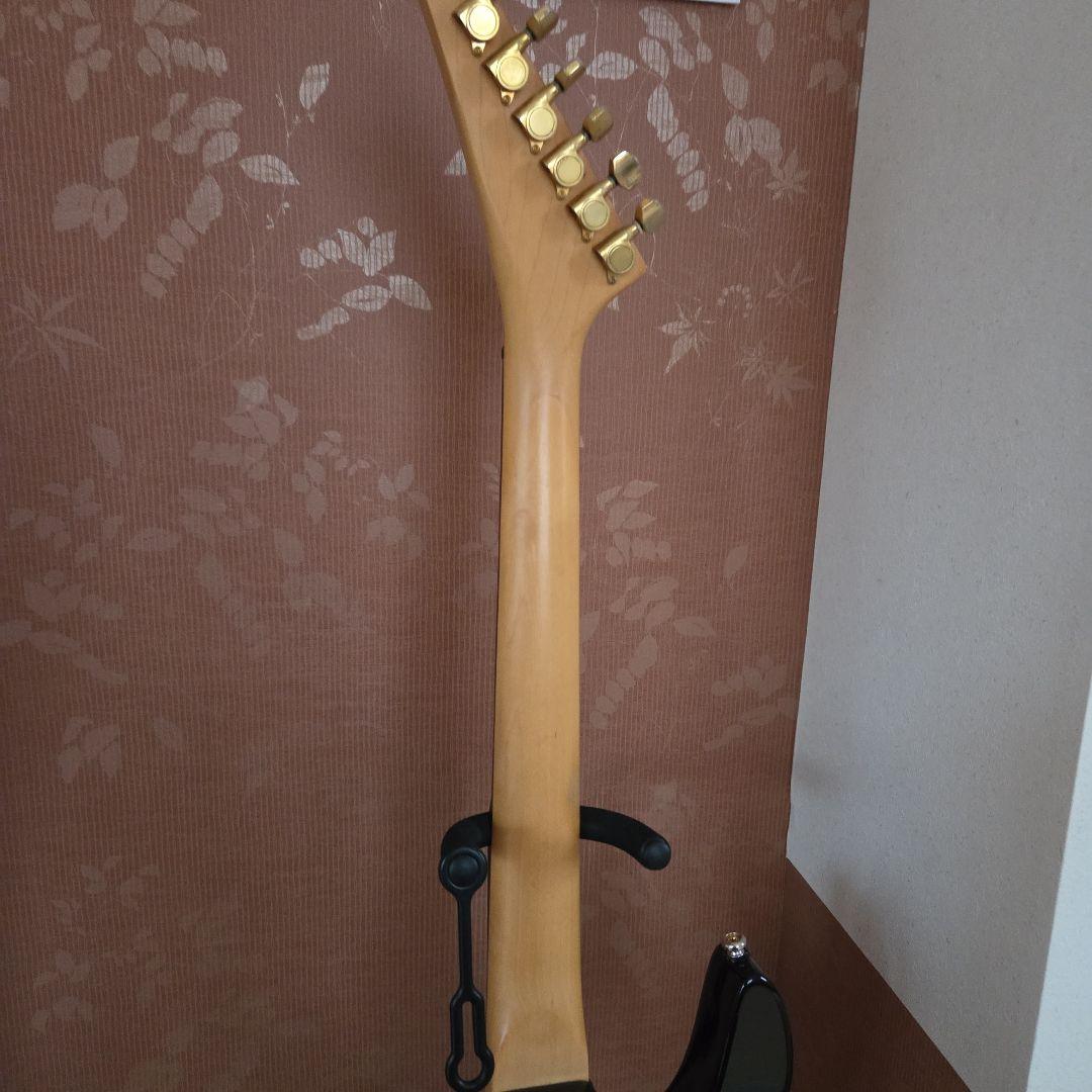 Tokaiブラックエレキギタージャンク品