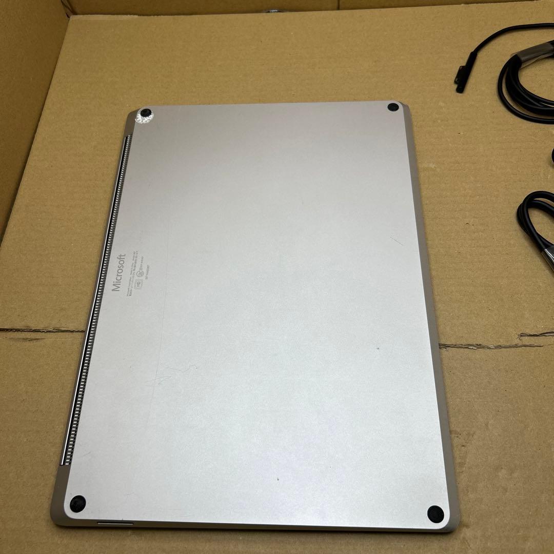 Surface Laptop 3 13.5インチ　8GB / 256GB