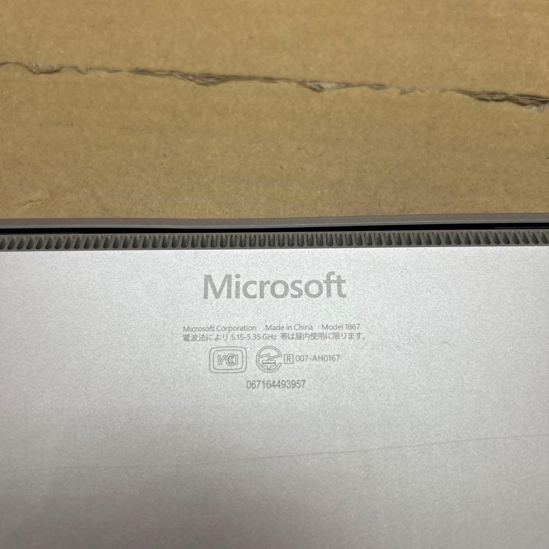 Surface Laptop 3 13.5インチ　8GB / 256GB