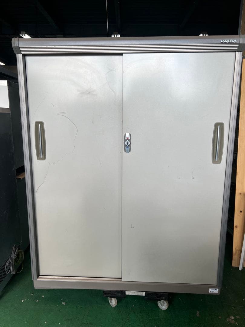 INABA 物置 1305x650x1625