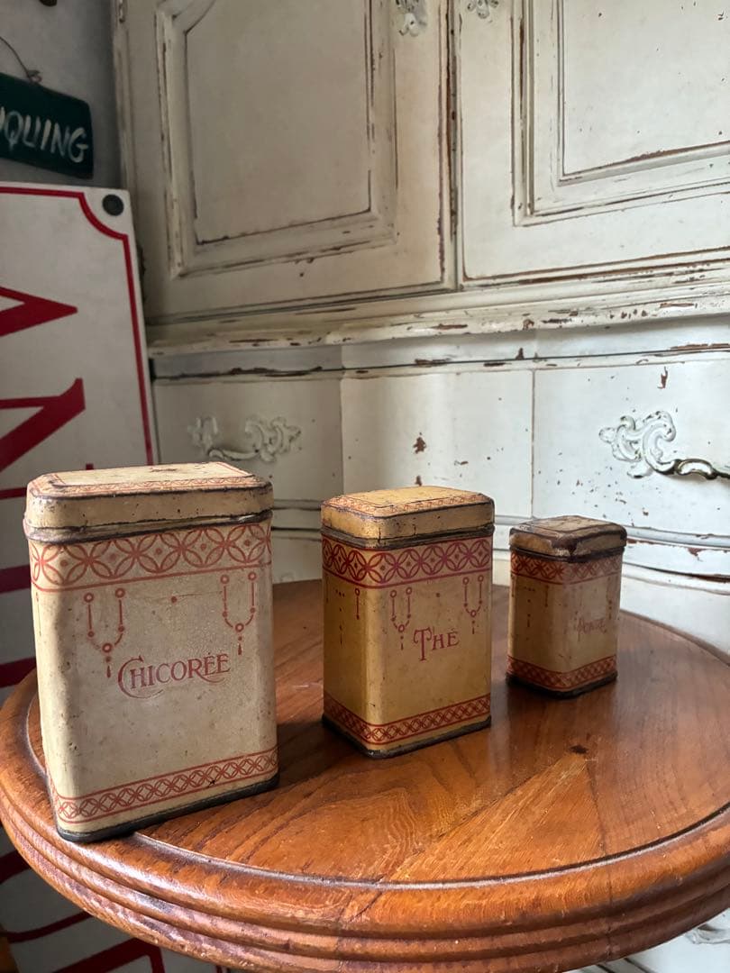 フランス　アンティーク　ティン缶　キャニスター　小物入れ　チェック　赤　100年