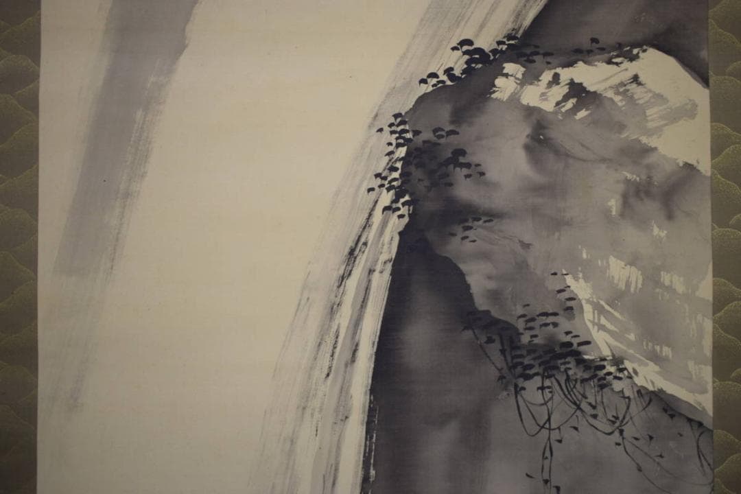 真作/寺崎広業/寺崎廣業/瀑布図/瀧図/絹表装/桐共箱付/布袋屋掛軸HJ-329