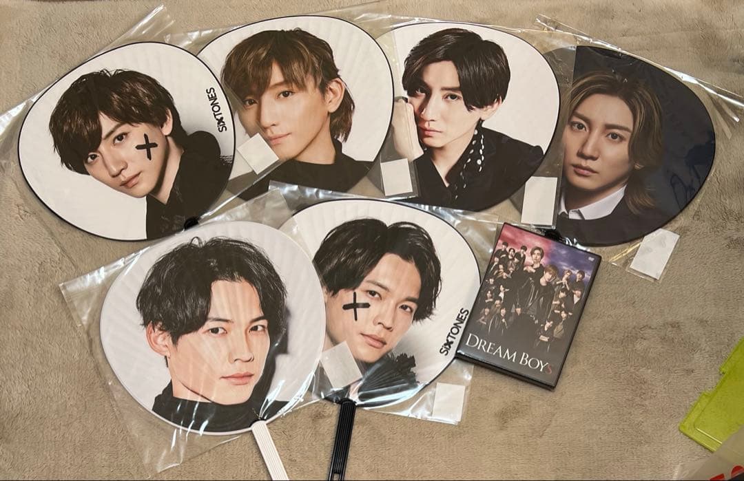 SixTONESグッズ まとめ売り