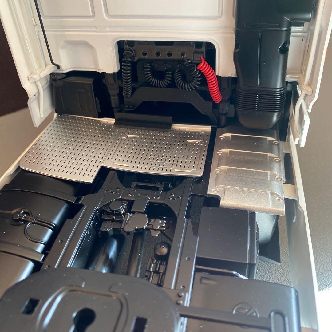 1/18 ダフXF スペースキャブ　　⚠️やや難あり