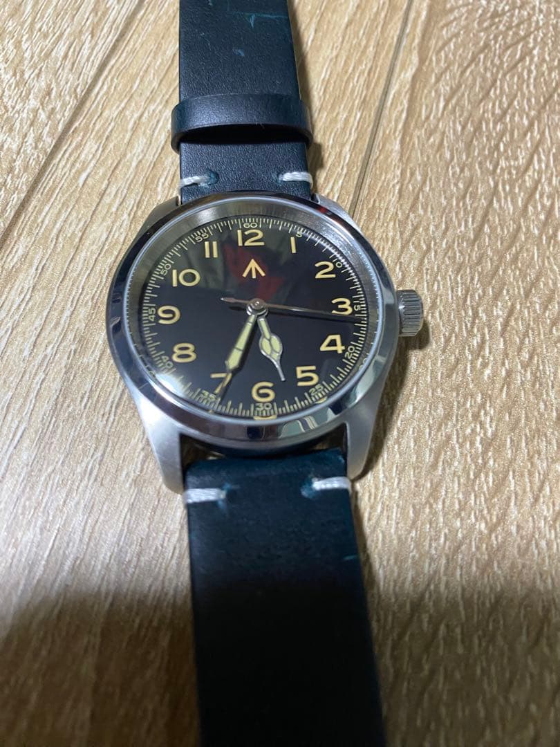 ブロードアローイギリス軍　アナログ腕時計 ステンレススチール 黒レザー