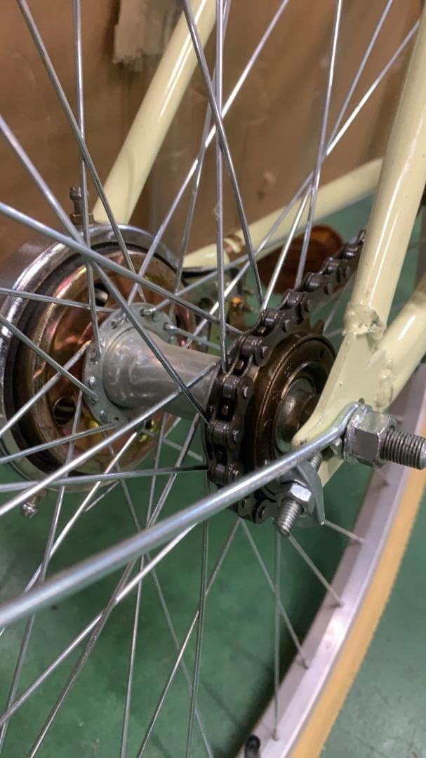 年末セール RAINMD シティサイクル 26インチ 高炭素鋼フレーム