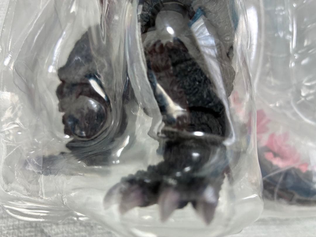 【新品同様】S.H.MonsterArtsスペースゴジラ 福岡決戦ver.