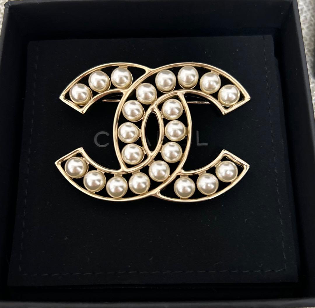LＯＶＥ　最終お値下げ　CHANEL パール ブローチ