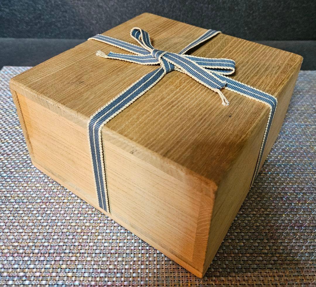 中国古美術　中国古陶磁器　中国古玩　宋時代　影青インチン　青白磁　彫文　碗　茶碗