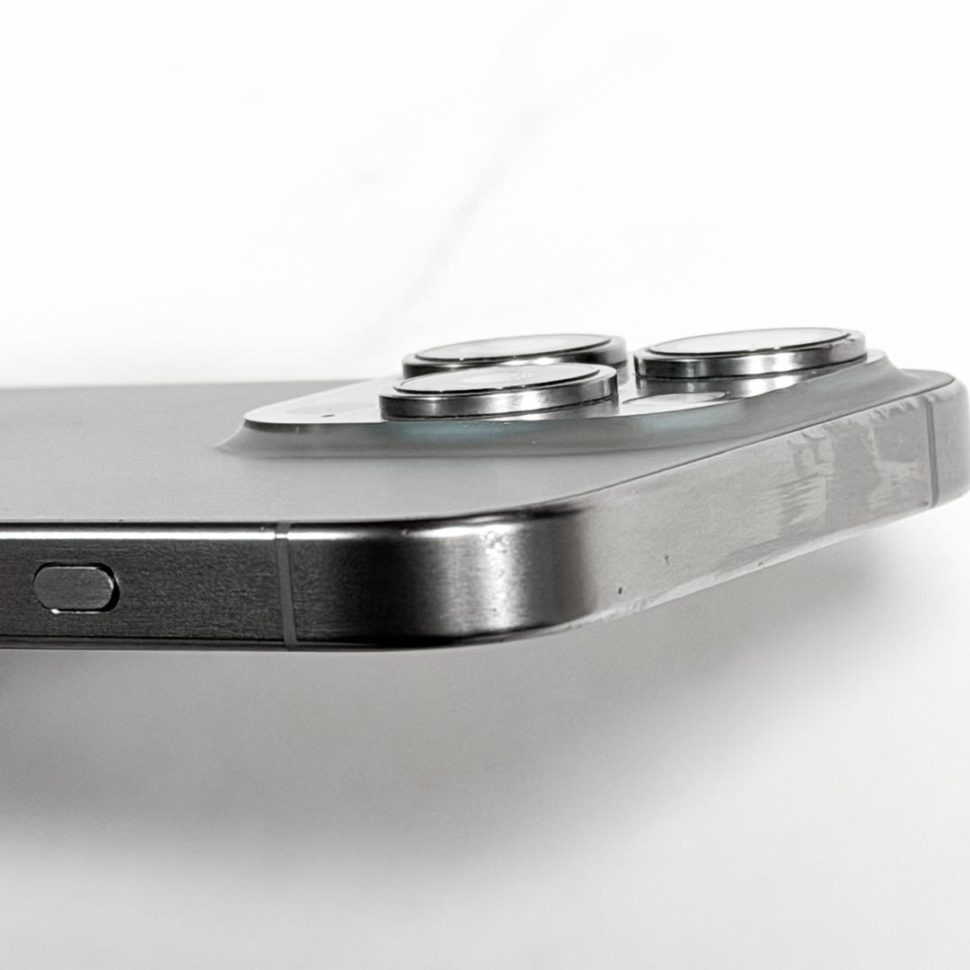 iPhone 15pro 256gb ナチュラルチタニウム simフリー