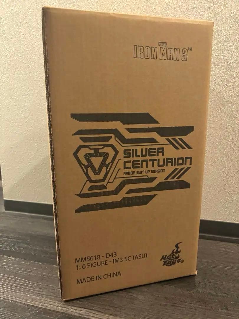 「新品未開封」ホットトイズ アイアンマン3シルバー・センチュリオンHOTTOYS