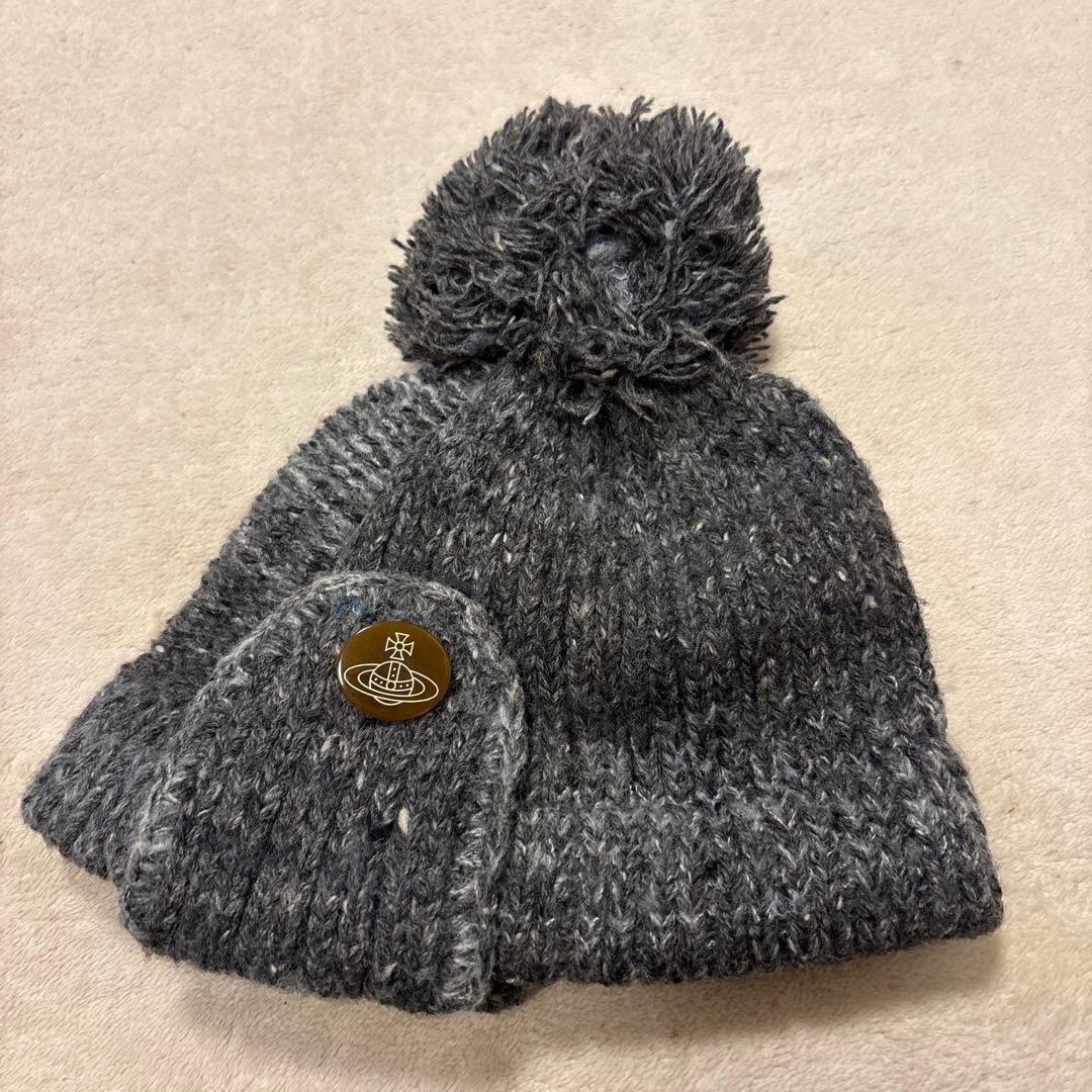 美品⭐️vivienne westwood ニット帽　オーブ　ボンボン　グレー