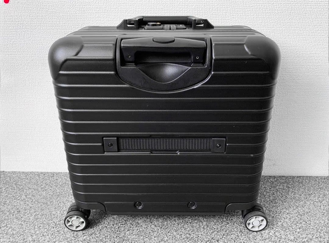 【美品】RIMOWA 四輪　サルサデラックス マットブラック機内持ち込み
