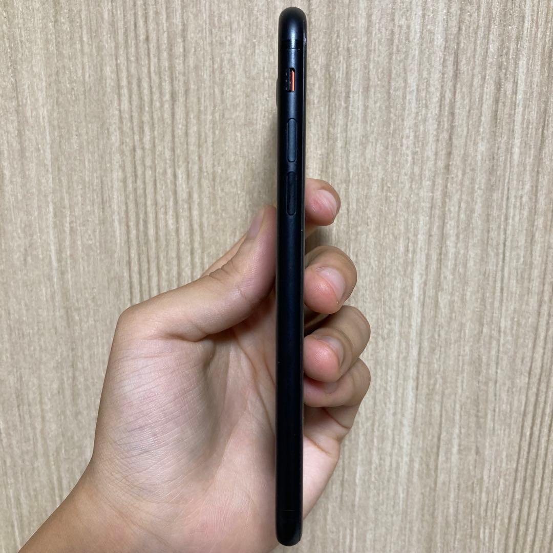 iPhone 7 128GB ブラック　本体　おまけ付き