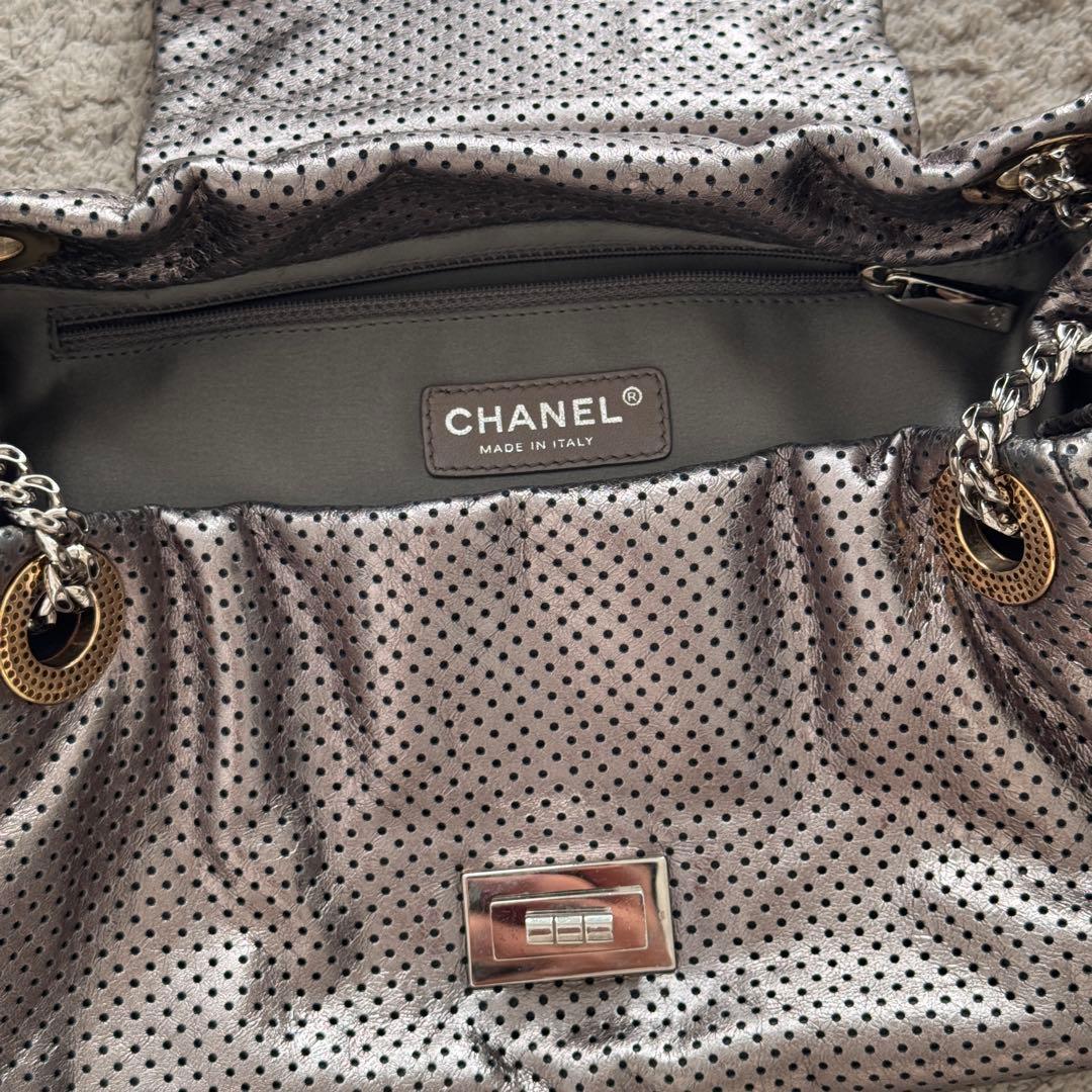 茶*様 Chanel Silver ヴィンテージバッグ