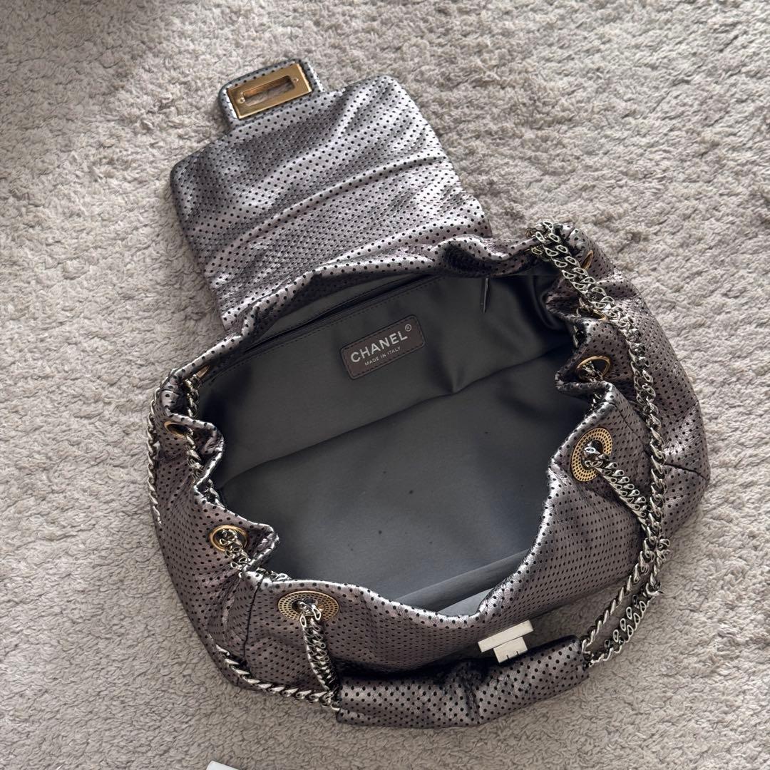 茶*様 Chanel Silver ヴィンテージバッグ