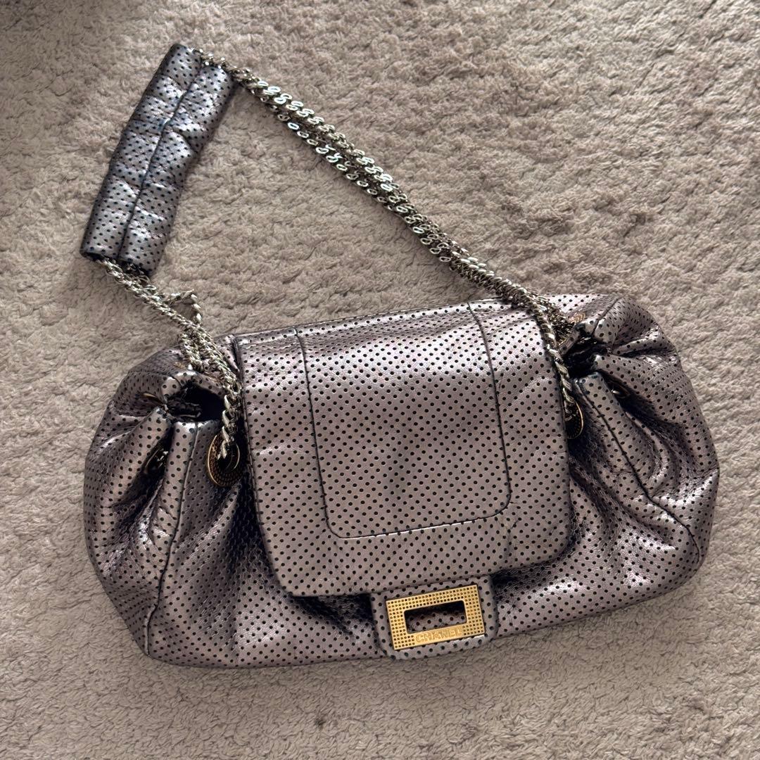 茶*様 Chanel Silver ヴィンテージバッグ