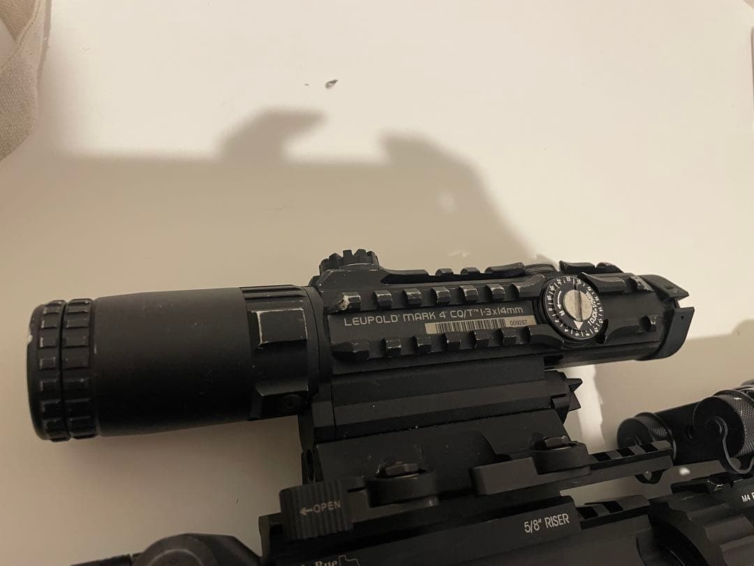 Leupold Mark 4 CQ/T 実物