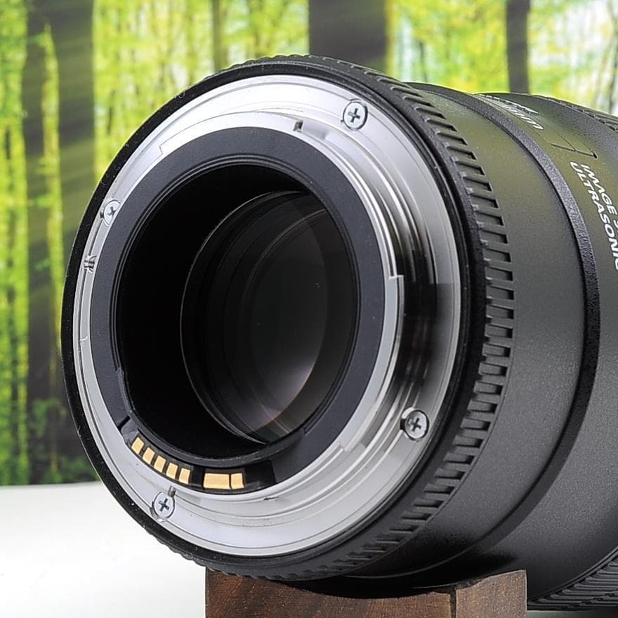 Canon EF 100mm F2.8★手振れ補正つき高級Lレンズ