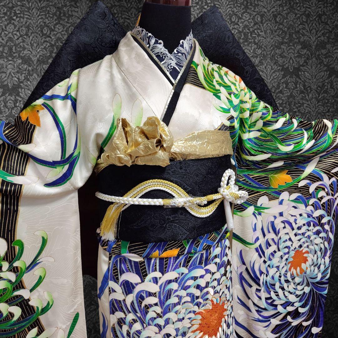 振袖フルセット(7点)・成人式・大輪花模様・金彩加工・金駒刺繍・正絹・逸品