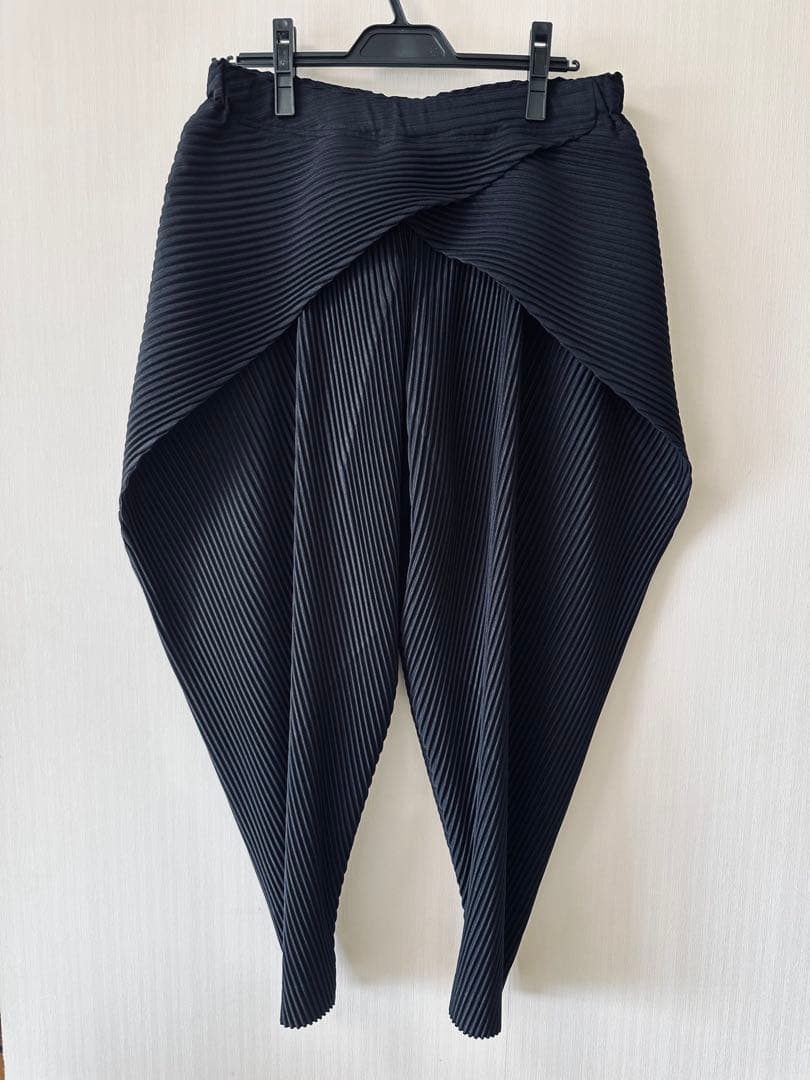 新品HOMME PLISSE CALLA LILYパンツ オムプリッセ サイズ3