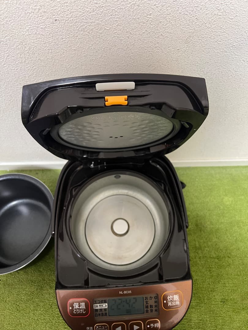 みつこ 象印 2019年製 炊飯器 極め炊き 3合炊き ブラウン 家電