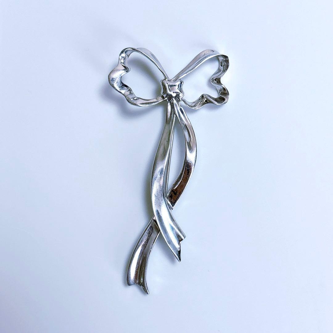 ティファニー　リボンブローチ　ラージモデル