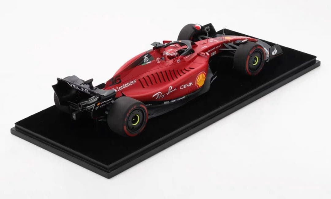 looksmart フェラーリ　Ferrari F1カー 1/18