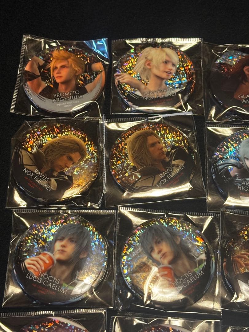 FF15 スクエニカフェ ホログラム缶バッジ　まとめ売り