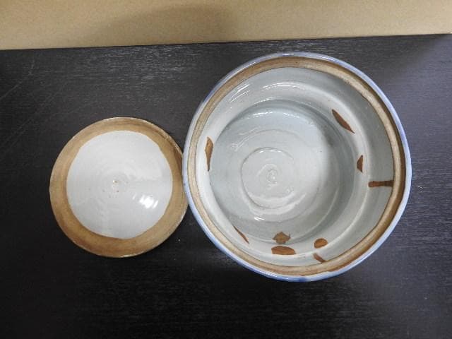 清朝？染付水指　MA325