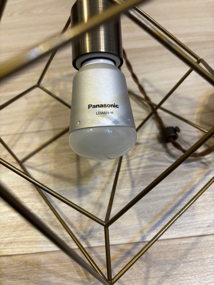 【美品】インターフォルム　ペンダントライト LED電球付き✨