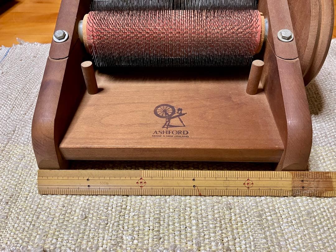 アシュフォード　ドラムカーダー（木製、手廻し）