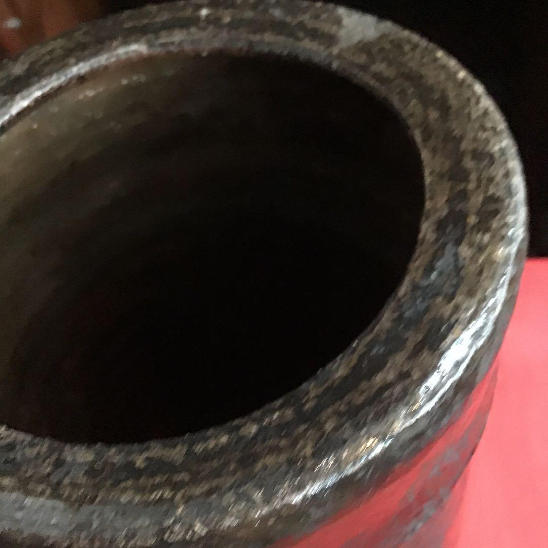 古備前の筒形花生けです。只今年末売り切り祭です❣️