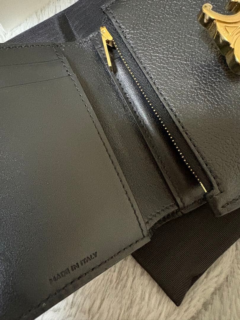 セリーヌ　財布　ブラック