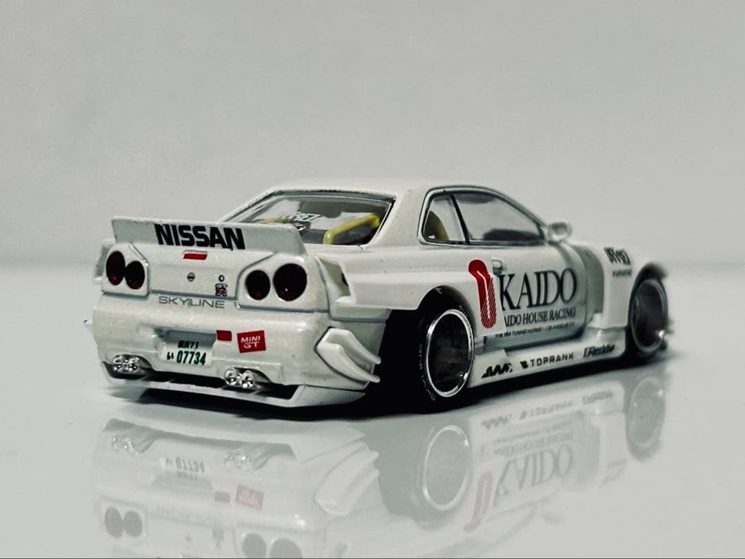 1/64 街道ハウスKAIDO HOUSE 日産スカイラインGT-R （R34）