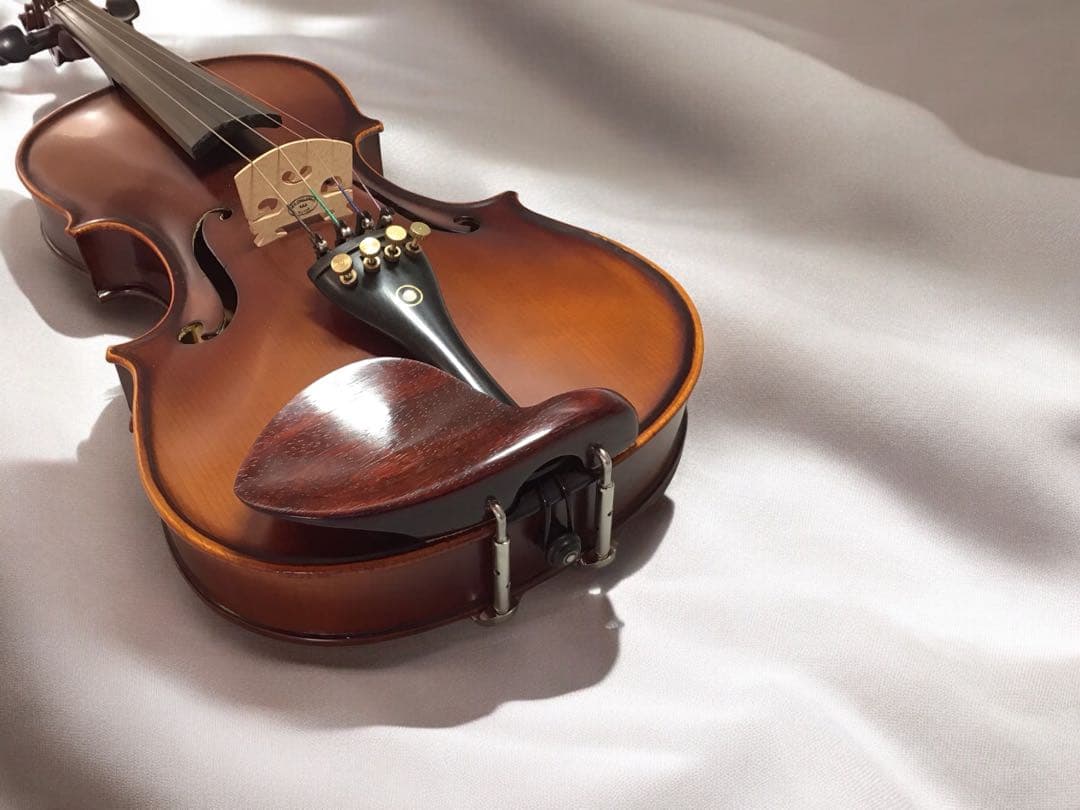 #工芸会正会員松岡裕治が手作りする　紅ローズ紫檀　#バイオリン顎当て