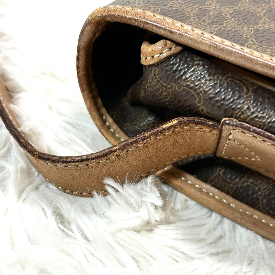 セリーヌ　ショルダーバッグ　マカダム　ヴィンテージ　金具　ゴールド　PVC