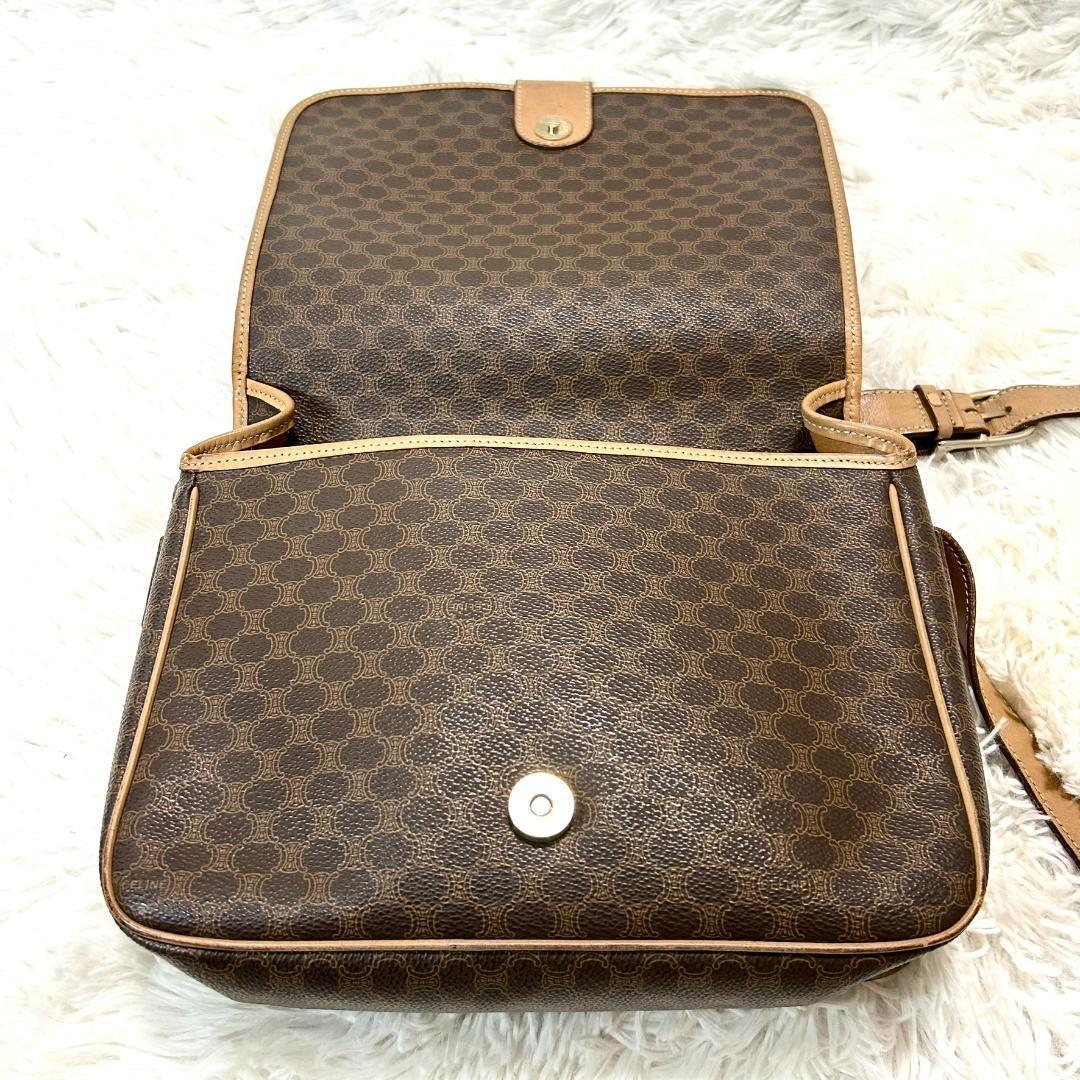 セリーヌ　ショルダーバッグ　マカダム　ヴィンテージ　金具　ゴールド　PVC