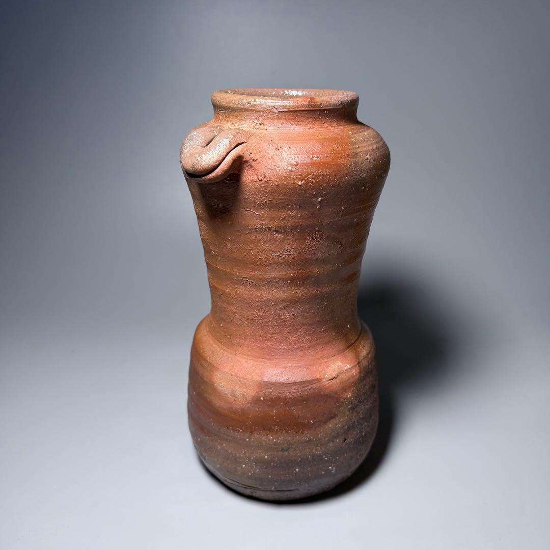 人間国宝　備前焼の巨匠　山本陶秀　「耳付花入」　本人作　共箱　高さ23.5cm