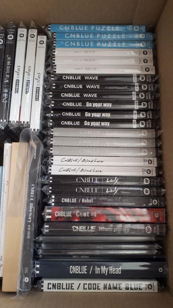【ほぼ新品未開封】ヨンファ & CNBLUE コレクション