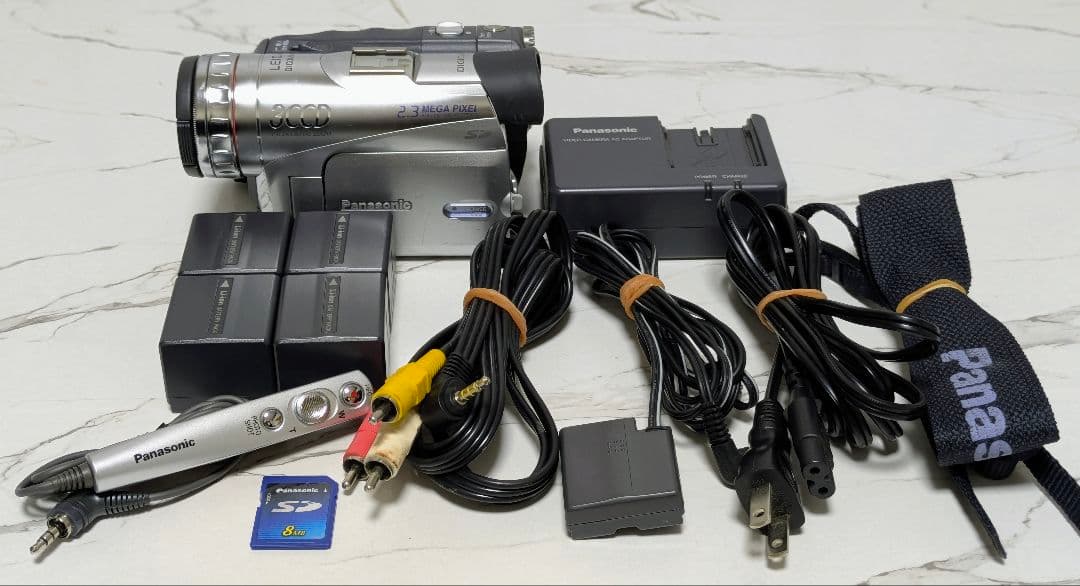 ② Panasonic　NV-GS200　MiniDV対応　豪華セット