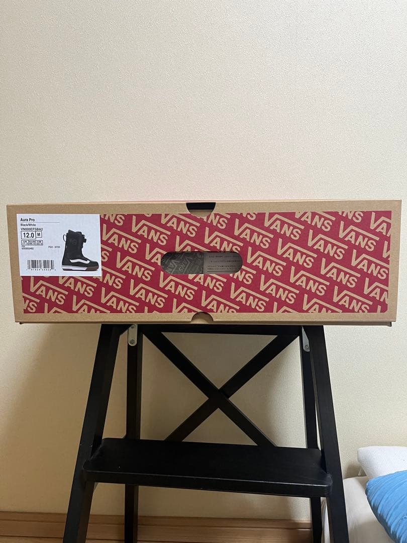 新品未使用　今期モデル Vans Aura Pro スノボーブーツ　30cm